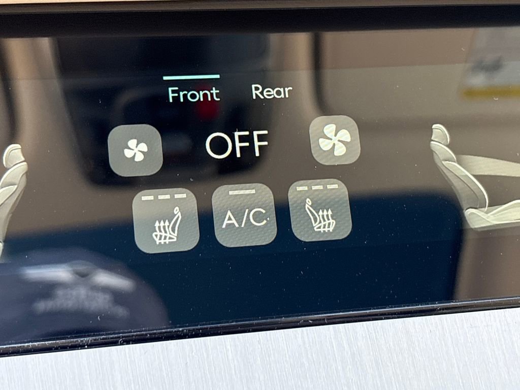 New 2026 Genesis GV70 2.5T Select image 19