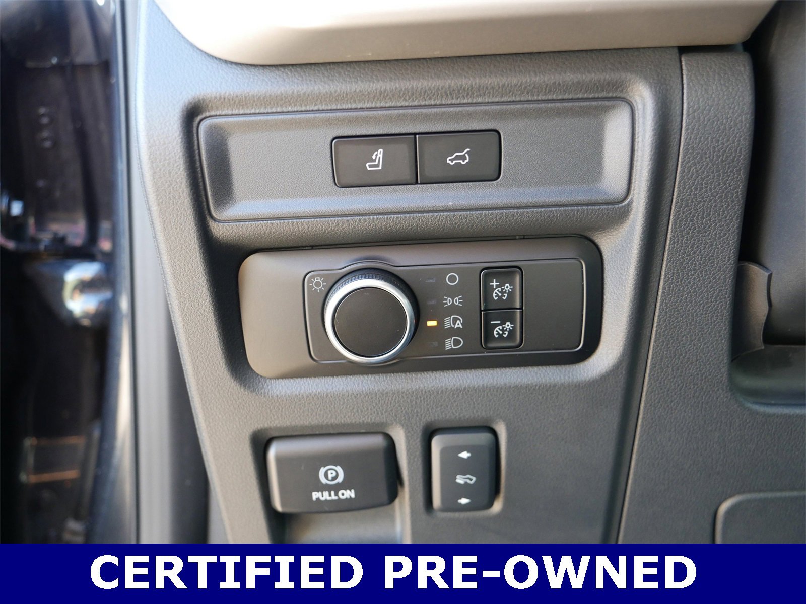 Certified 2024 Ford Expedition XLT image 14