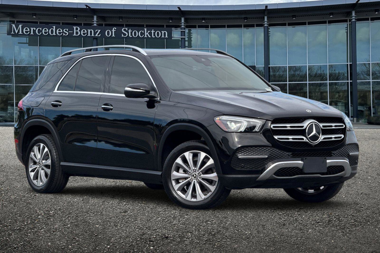 Used 2023 Mercedes-Benz GLE 350 w/ Premium Package image 2