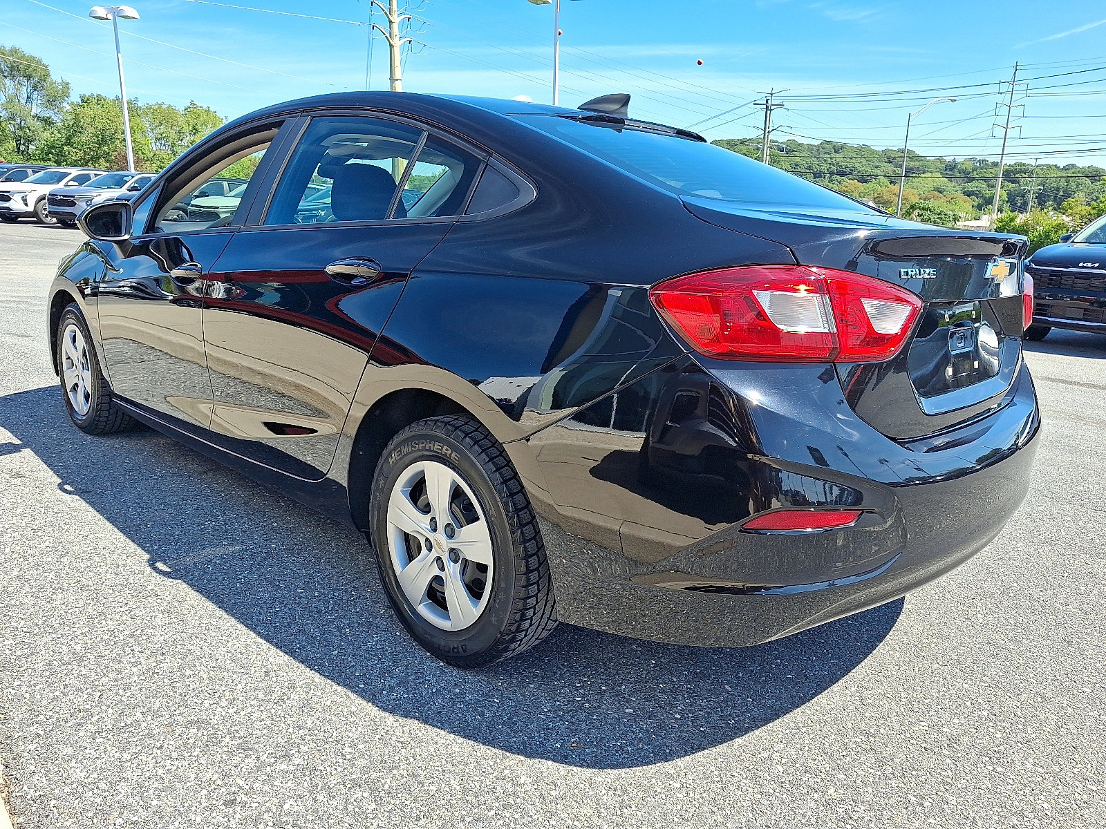 Used 2018 Chevrolet Cruze LS FWD image 5