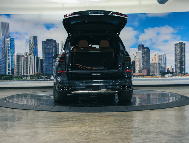 New 2026 BMW ALPINA XB7 AWD/4WD image 12