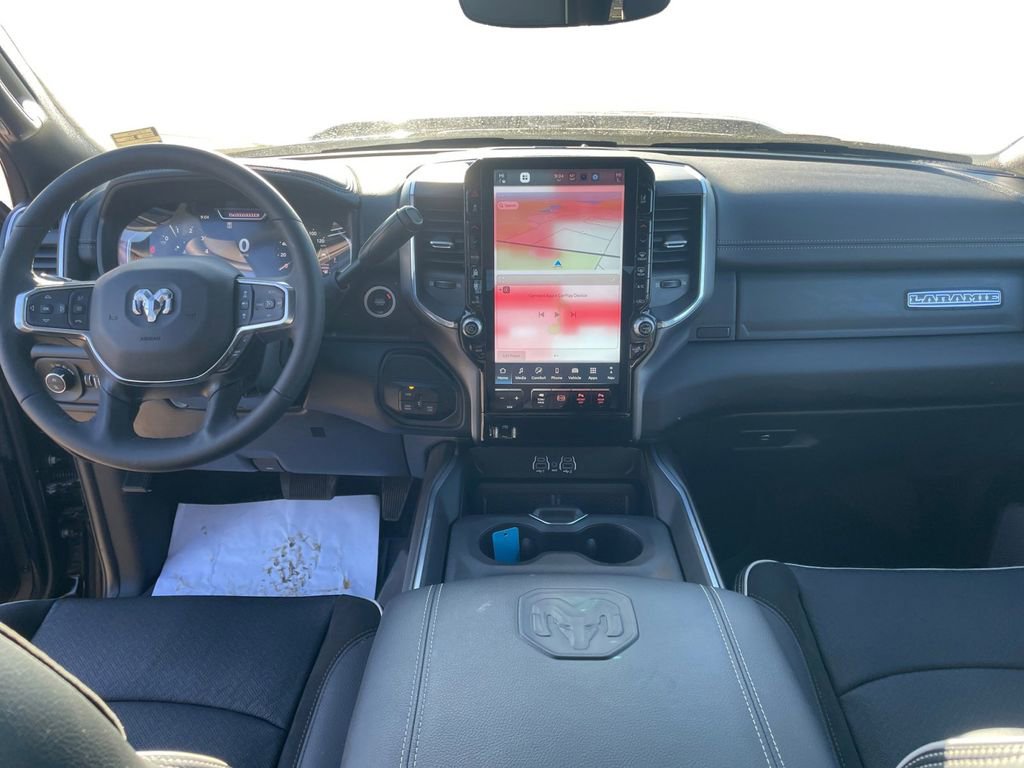 Used 2025 RAM 3500 Laramie image 12