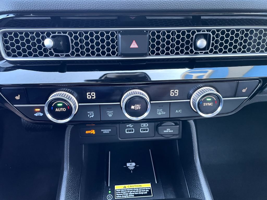 Certified 2024 Honda Civic Touring image 19