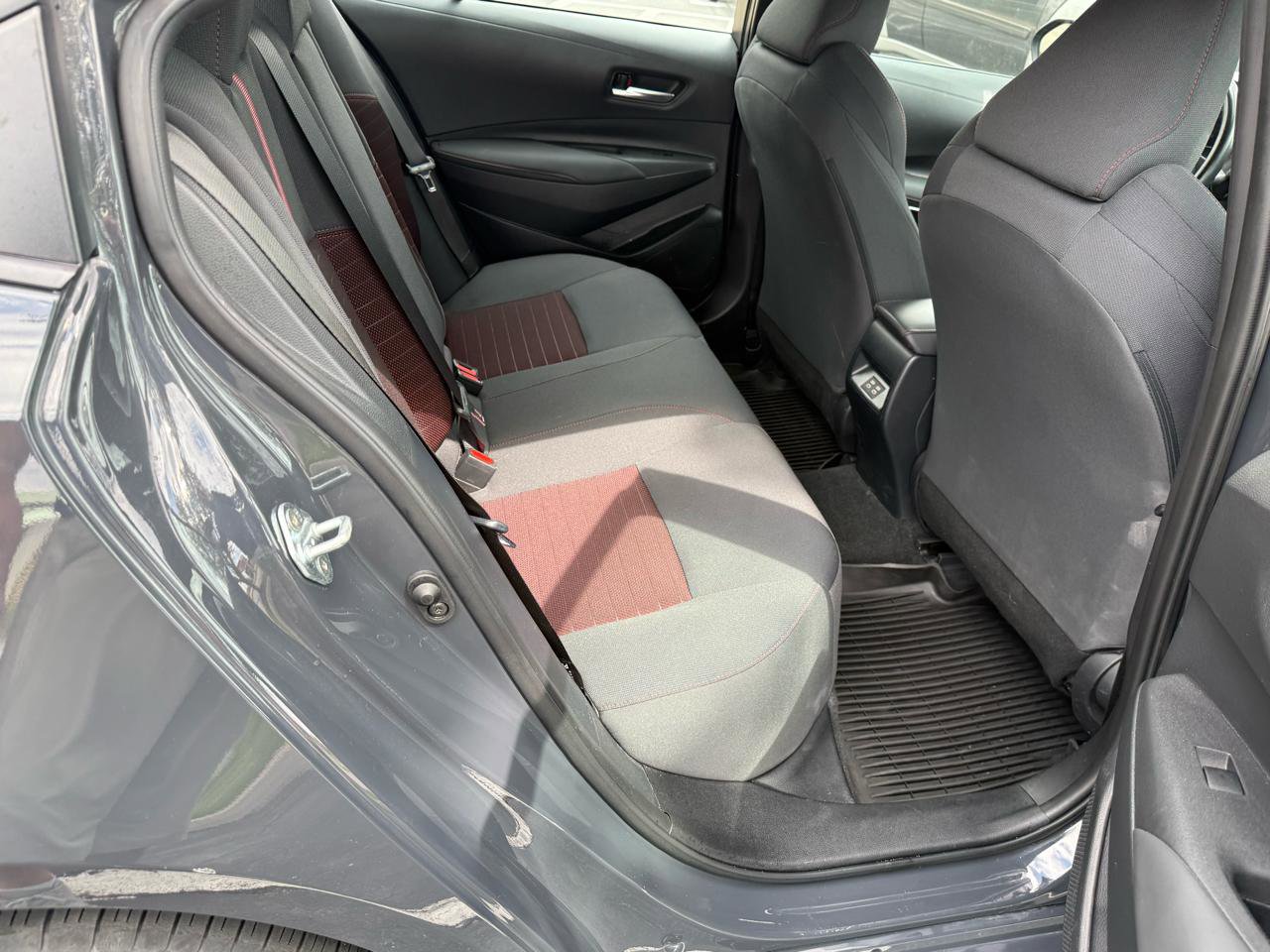 Used 2023 Toyota Corolla SE image 23