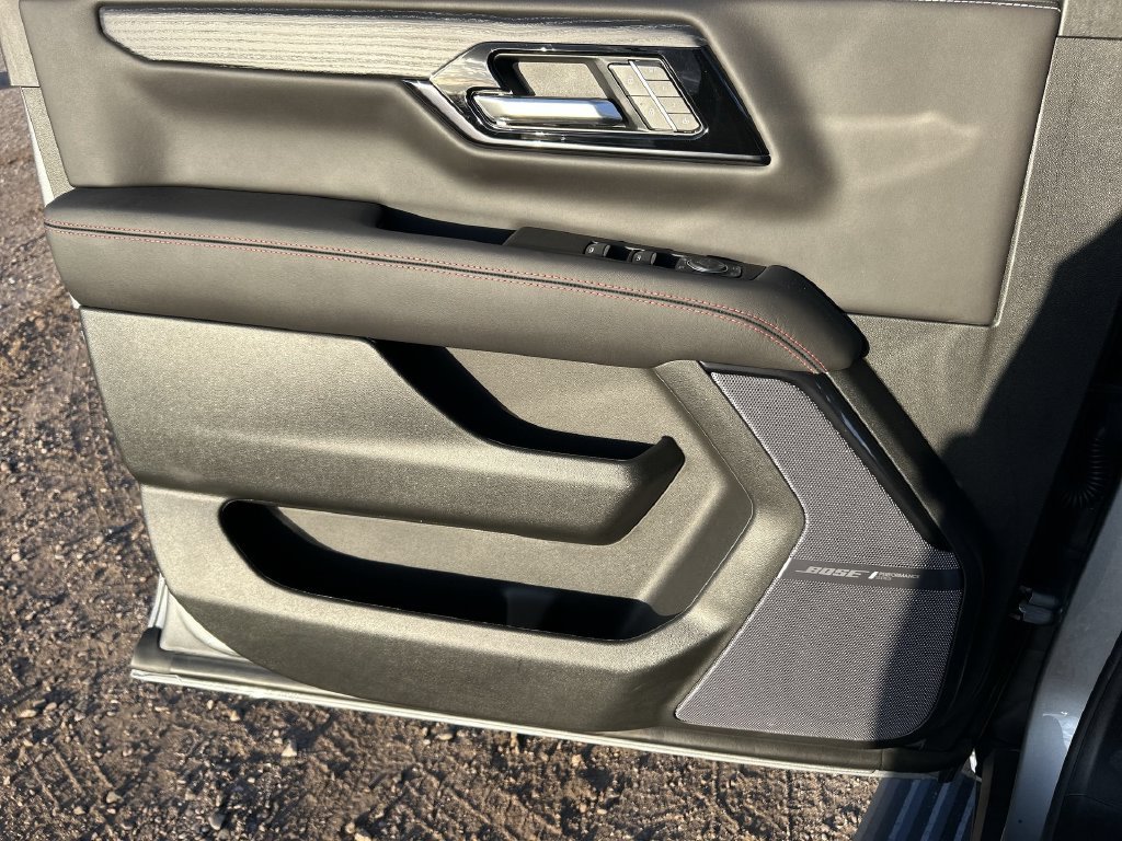 New 2026 GMC Yukon AT4 Ultimate AWD/4WD image 23