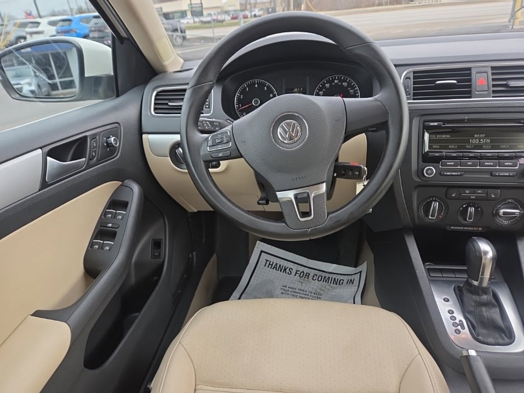 Used 2013 Volkswagen Jetta SE image 21