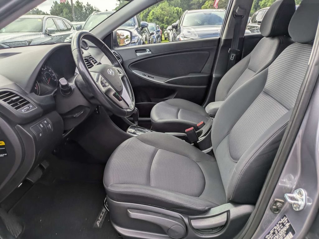 Used 2016 Hyundai Accent Sport FWD image 20