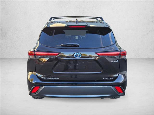 Used 2021 Toyota Highlander Limited image 7