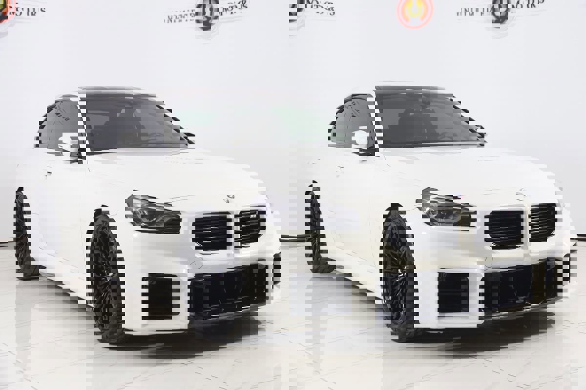 Used 2023 BMW M2 w/ Lighting Package image 27