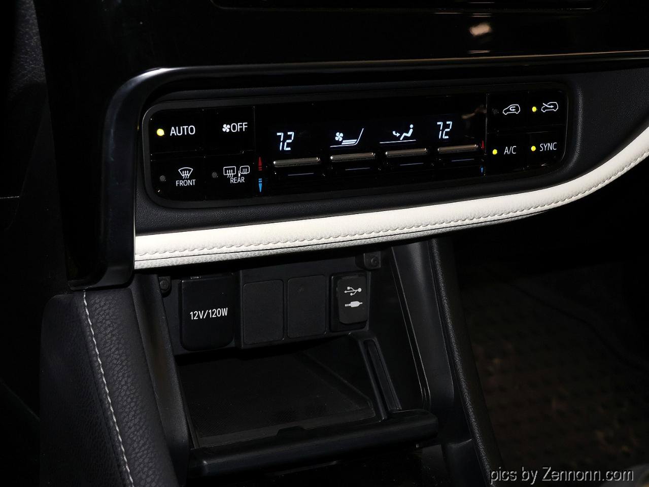 Used 2017 Toyota Corolla iM image 16