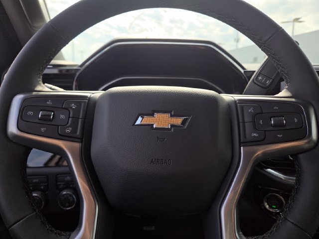 New 2026 Chevrolet Silverado 1500 LT w/ LPO, Liner Protection Package AWD/4WD image 25