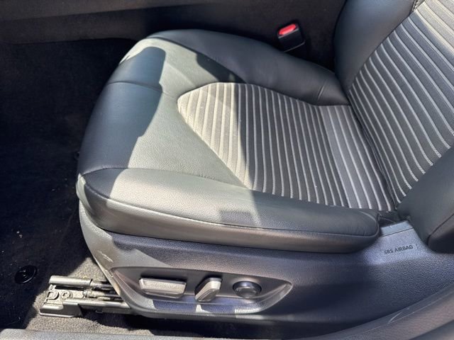 Used 2024 Toyota Camry SE w/ Cold Weather Package FWD image 11