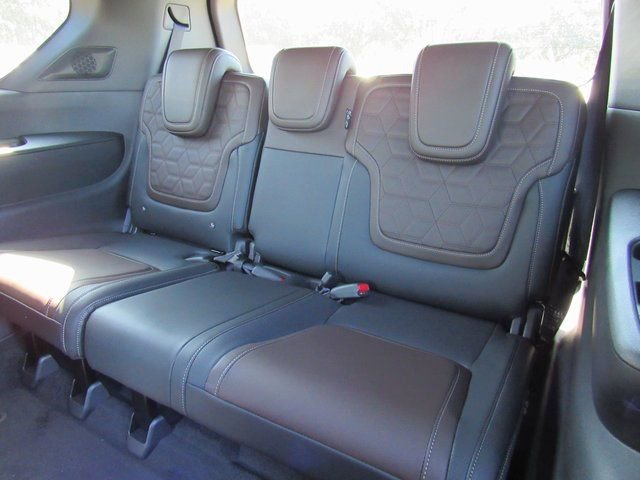 New 2026 Nissan Armada Platinum image 10