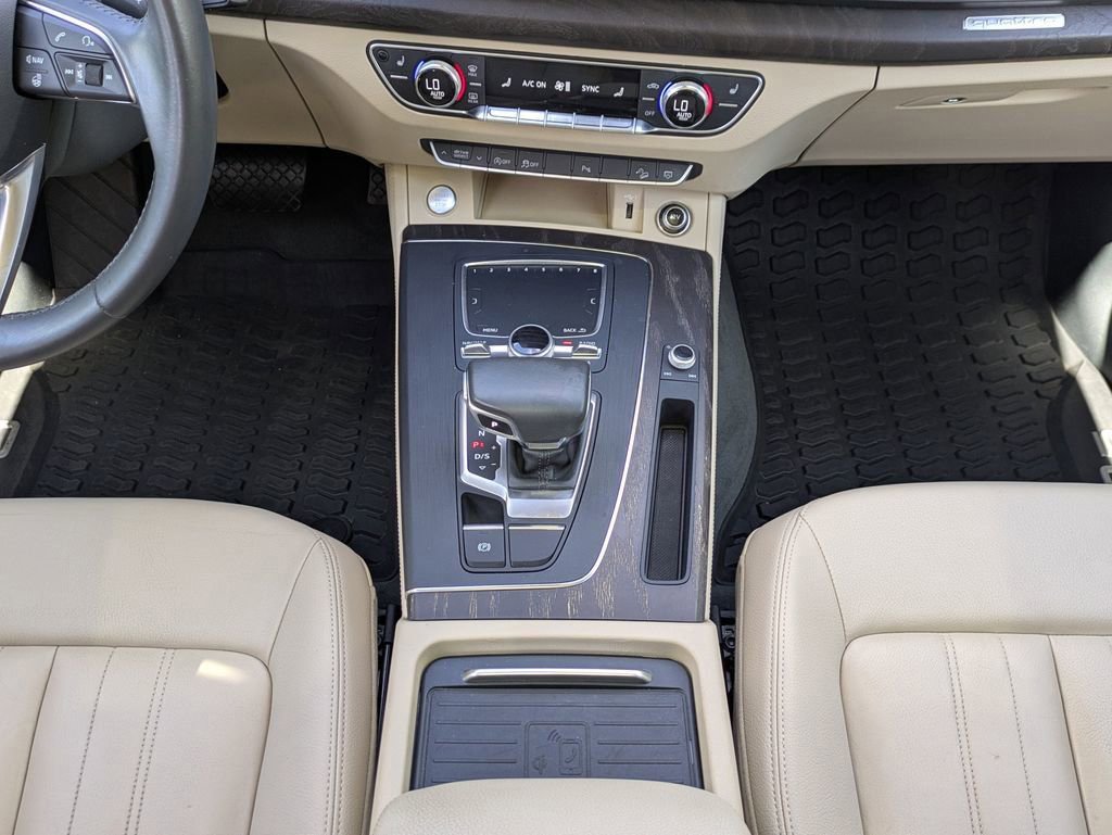 Used 2019 Audi Q5 2.0T Premium Plus w/ Premium Plus Package AWD/4WD image 28