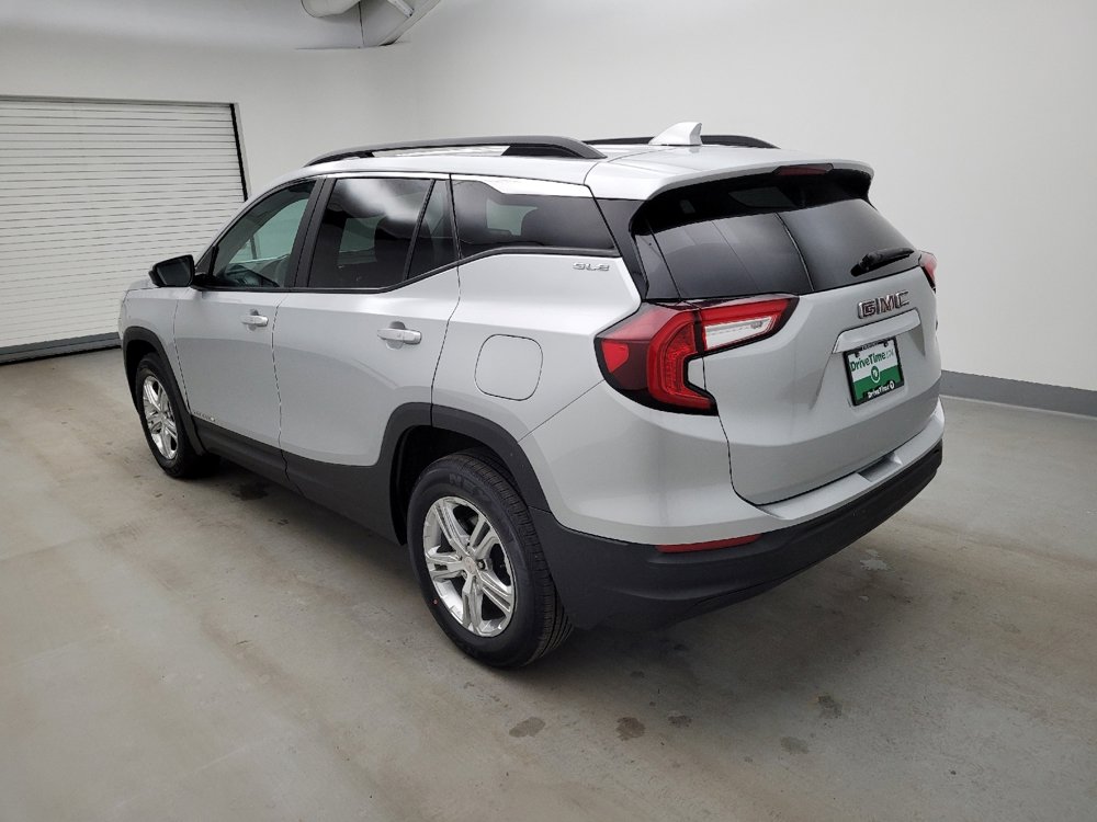 Used 2022 GMC Terrain SLE w/ Driver Convenience Package AWD/4WD image 3