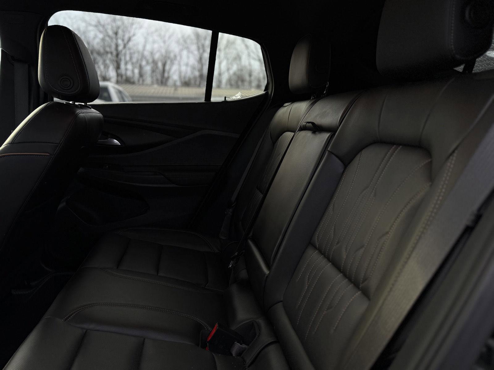 Certified 2024 Buick Envista Avenir image 13