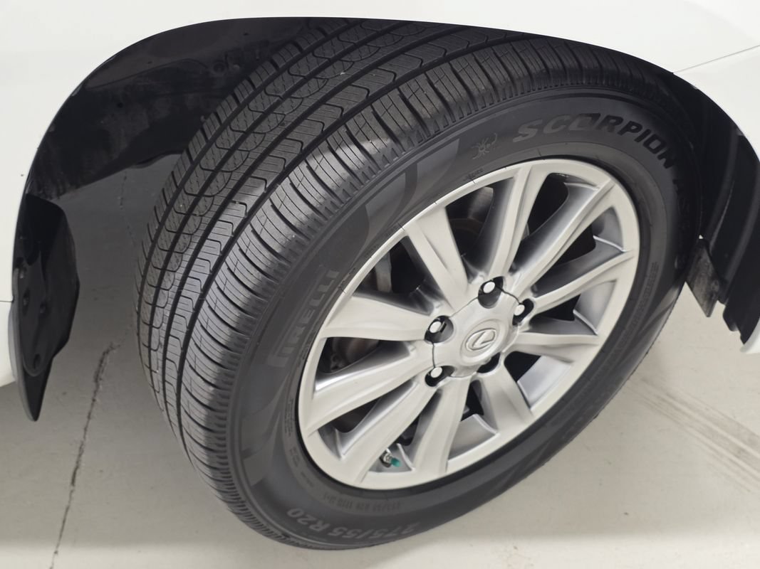 Used 2010 Lexus LX 570 4WD w/ Luxury Pkg image 54