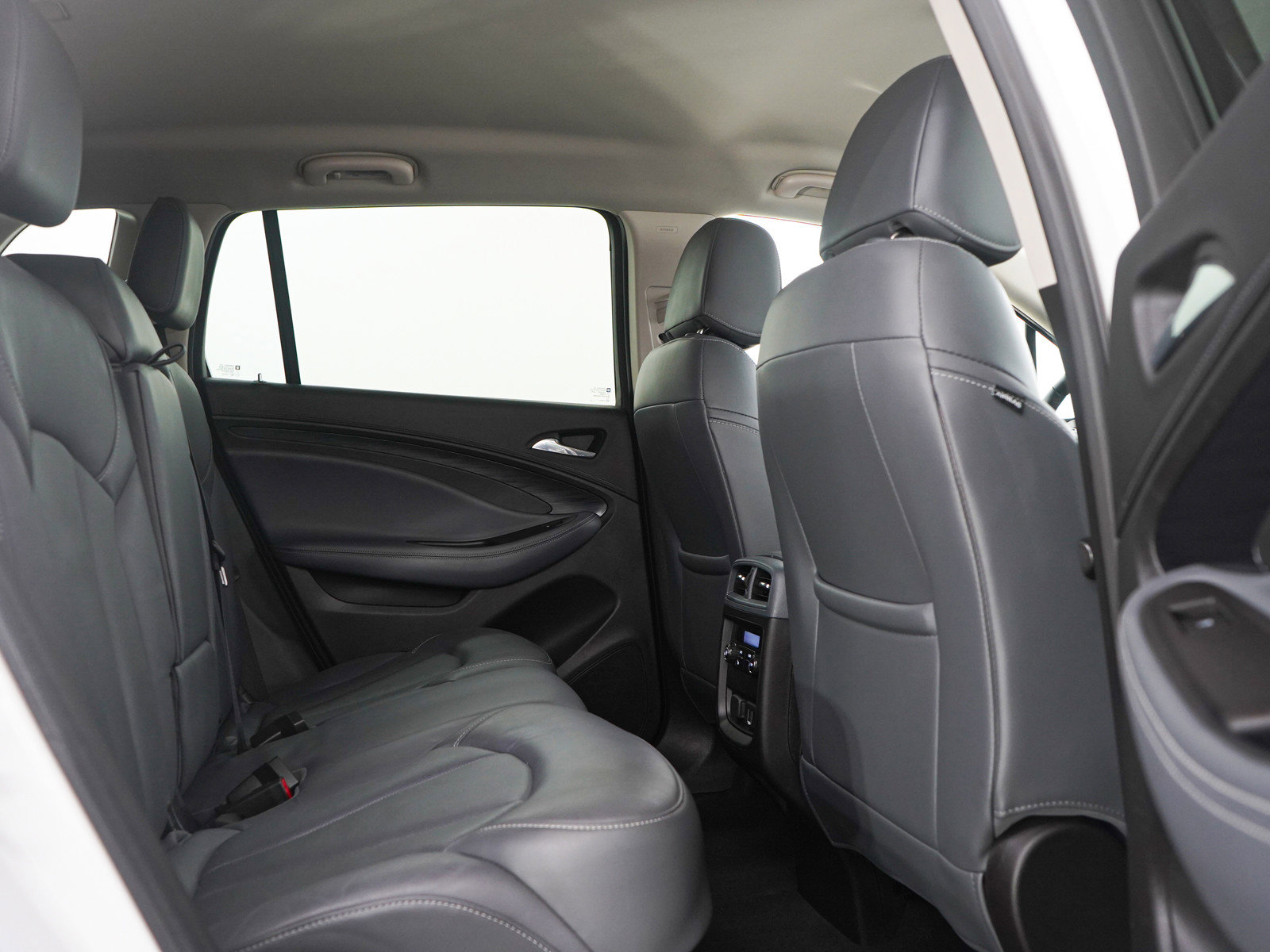 Used 2019 Buick Envision Essence image 12