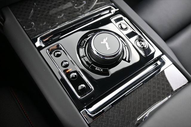 Certified 2024 Rolls-Royce Cullinan Black Badge AWD/4WD image 23