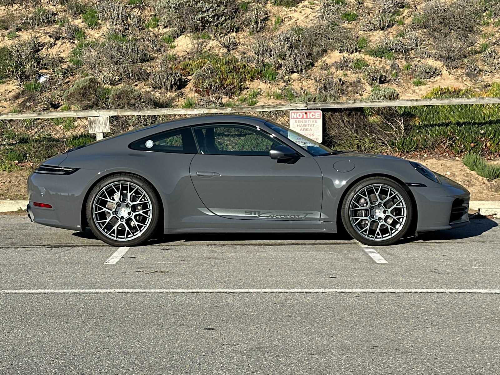 Certified 2025 Porsche 911 Carrera T image 9