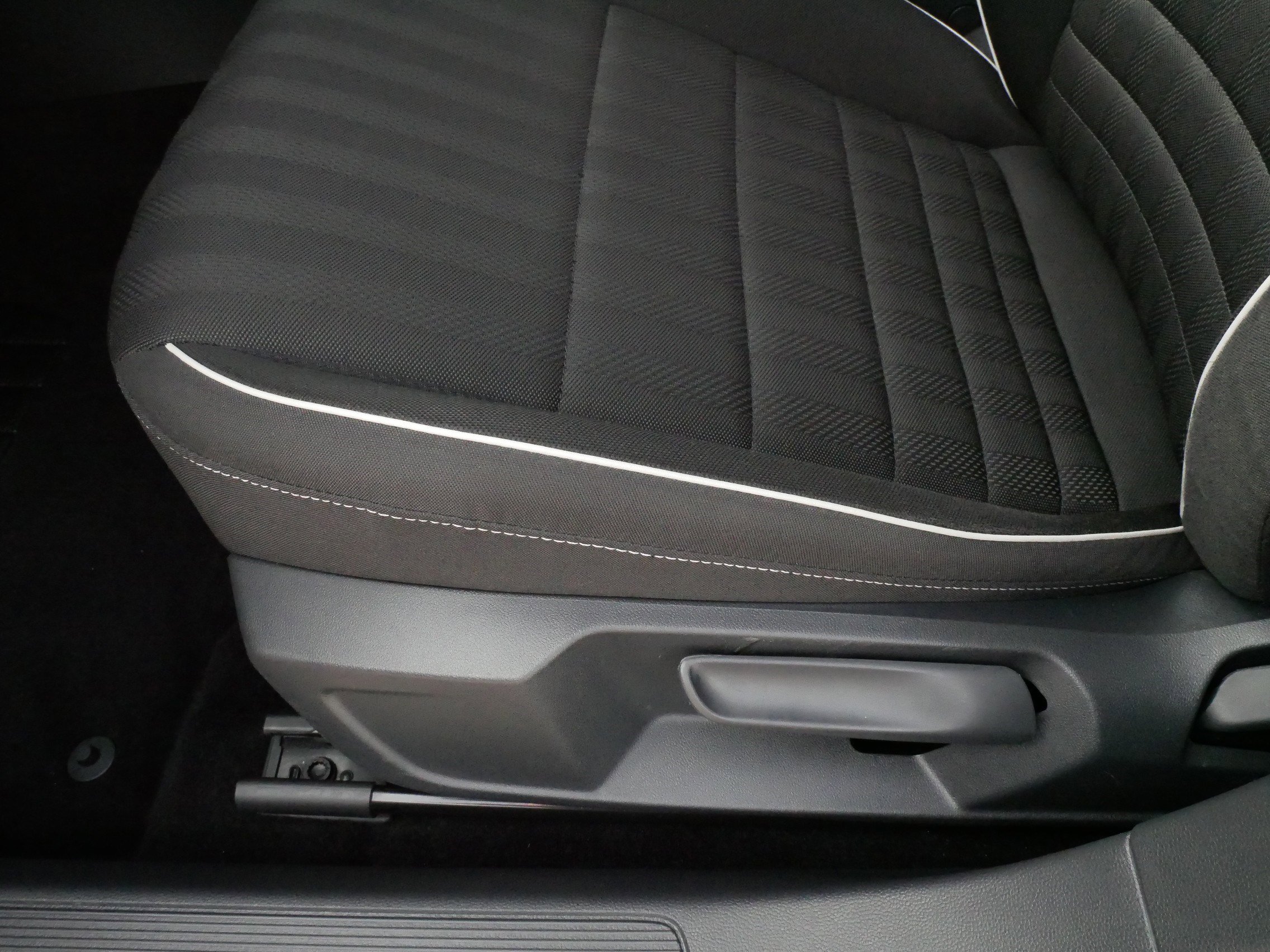 Certified 2023 Volkswagen Jetta Sport image 20