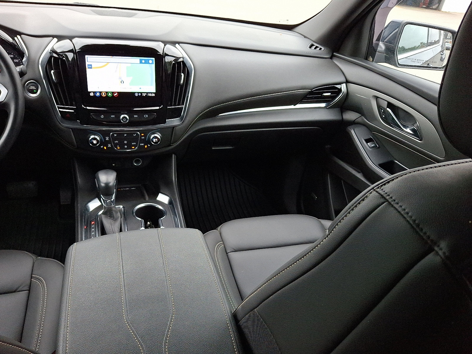 Used 2023 Chevrolet Traverse LT w/ LT Premium Package image 16