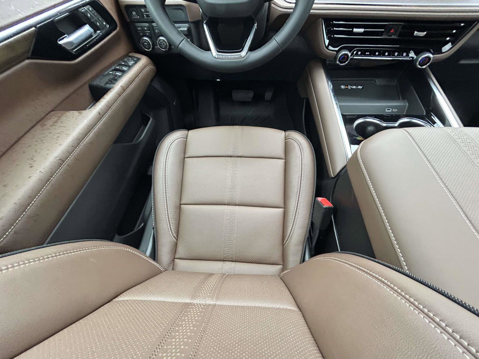 New 2026 Chevrolet Tahoe High Country image 12