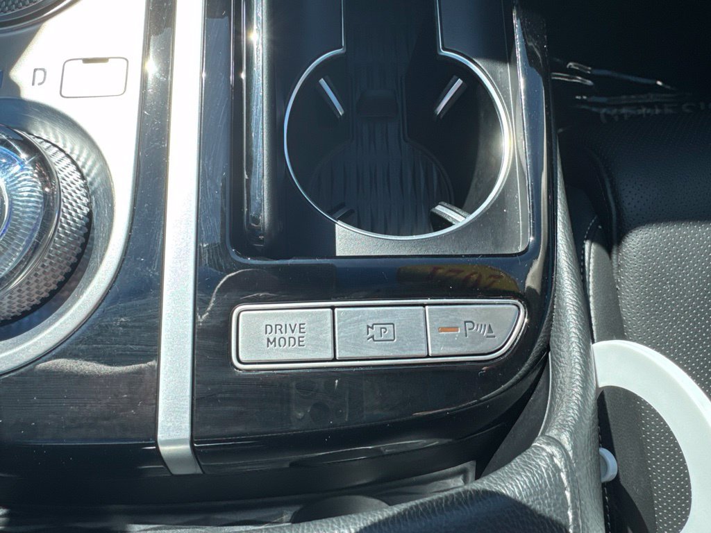 Used 2021 Genesis G80 2.5T RWD image 20