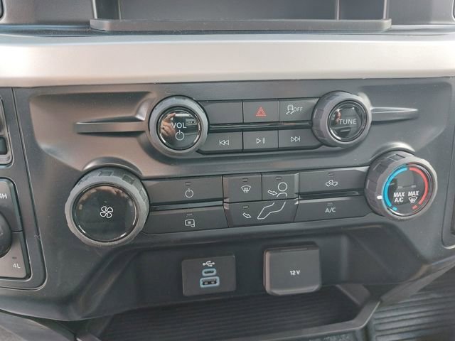 New 2026 Ford F550 4x4 Supercab Super Duty image 25