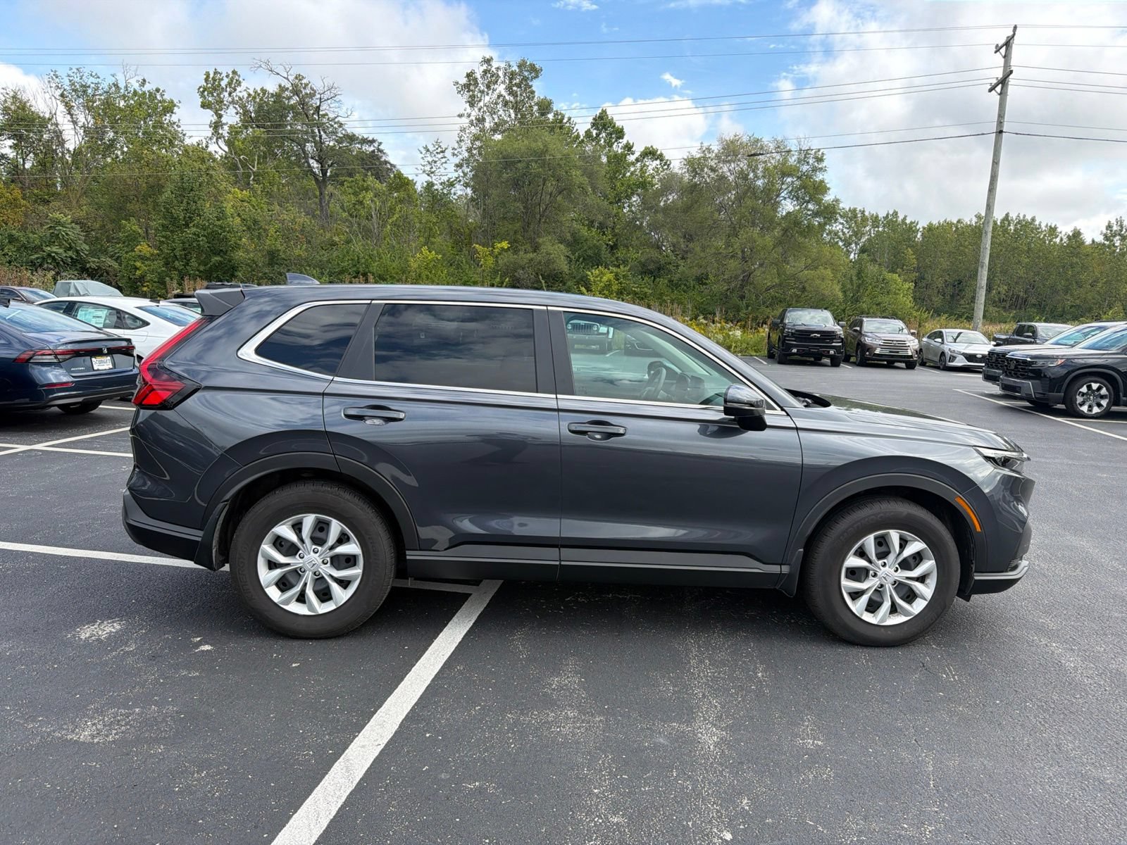 Used 2026 Honda CR-V LX image 7
