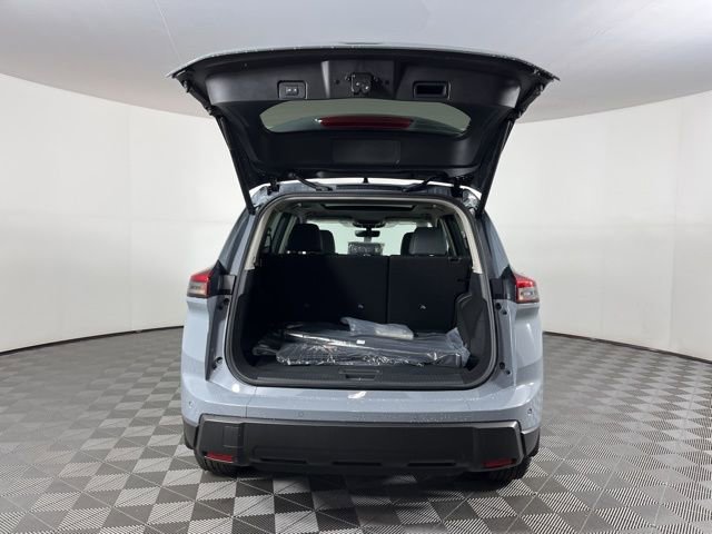 New 2026 Nissan Rogue SV image 46