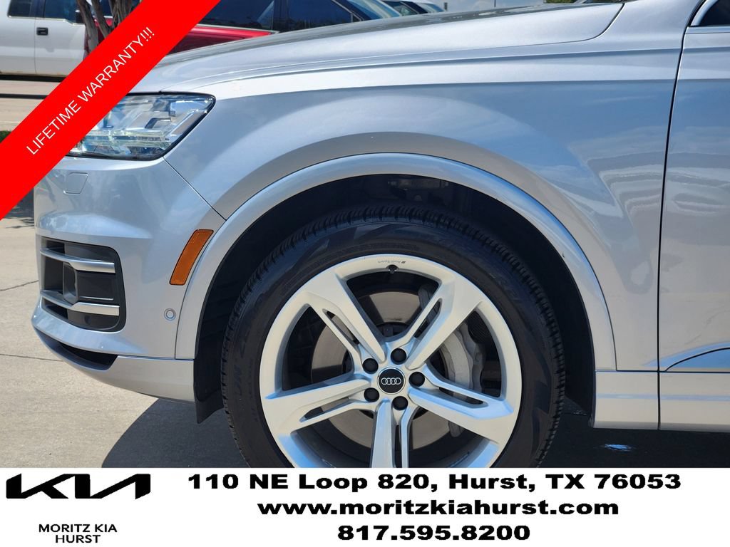 Used 2019 Audi Q7 3.0T Prestige AWD/4WD image 14