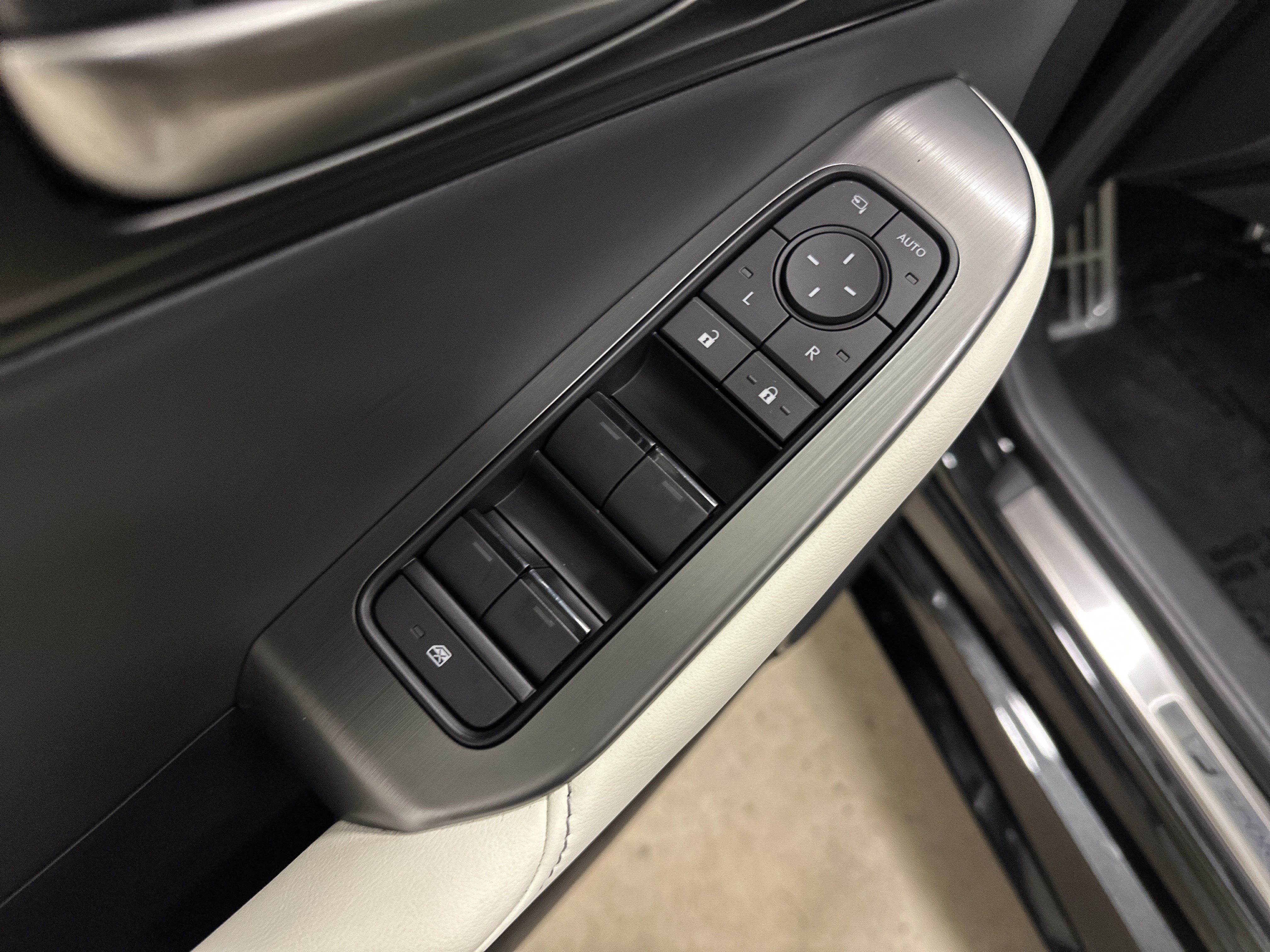 New 2026 Lexus IS 350 F Sport AWD/4WD image 14