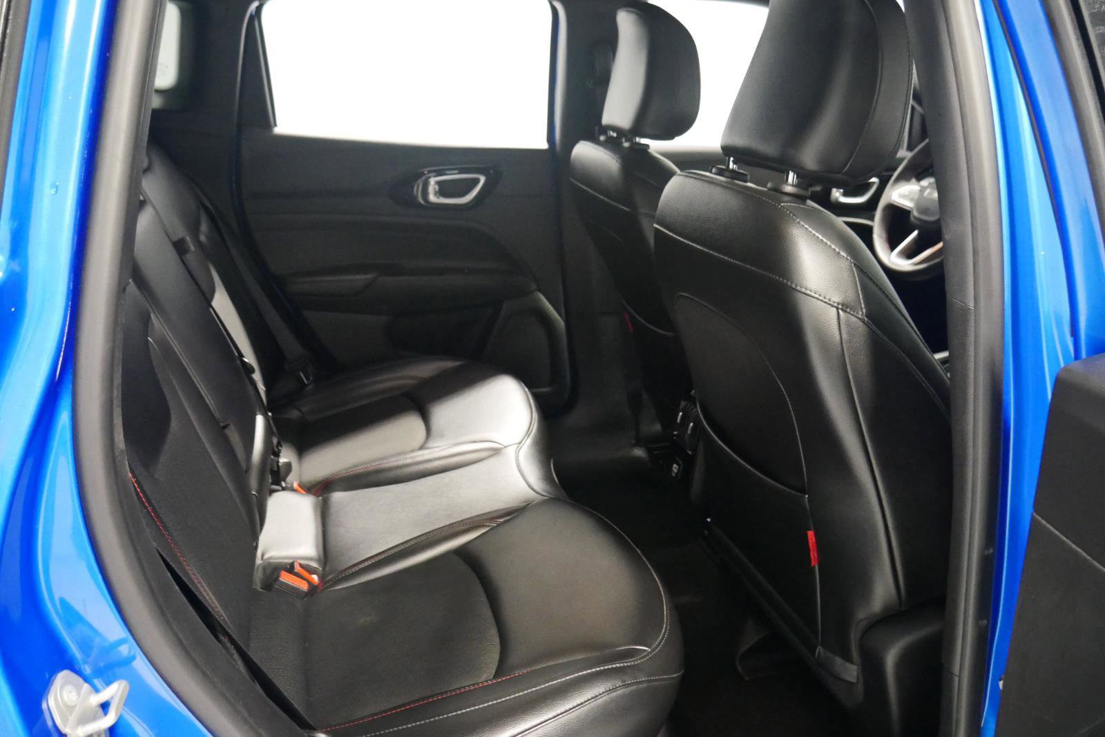 Used 2023 Jeep Compass Trailhawk image 17