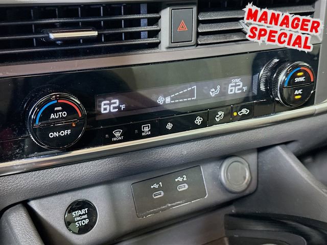 Used 2025 Nissan Rogue SV image 17