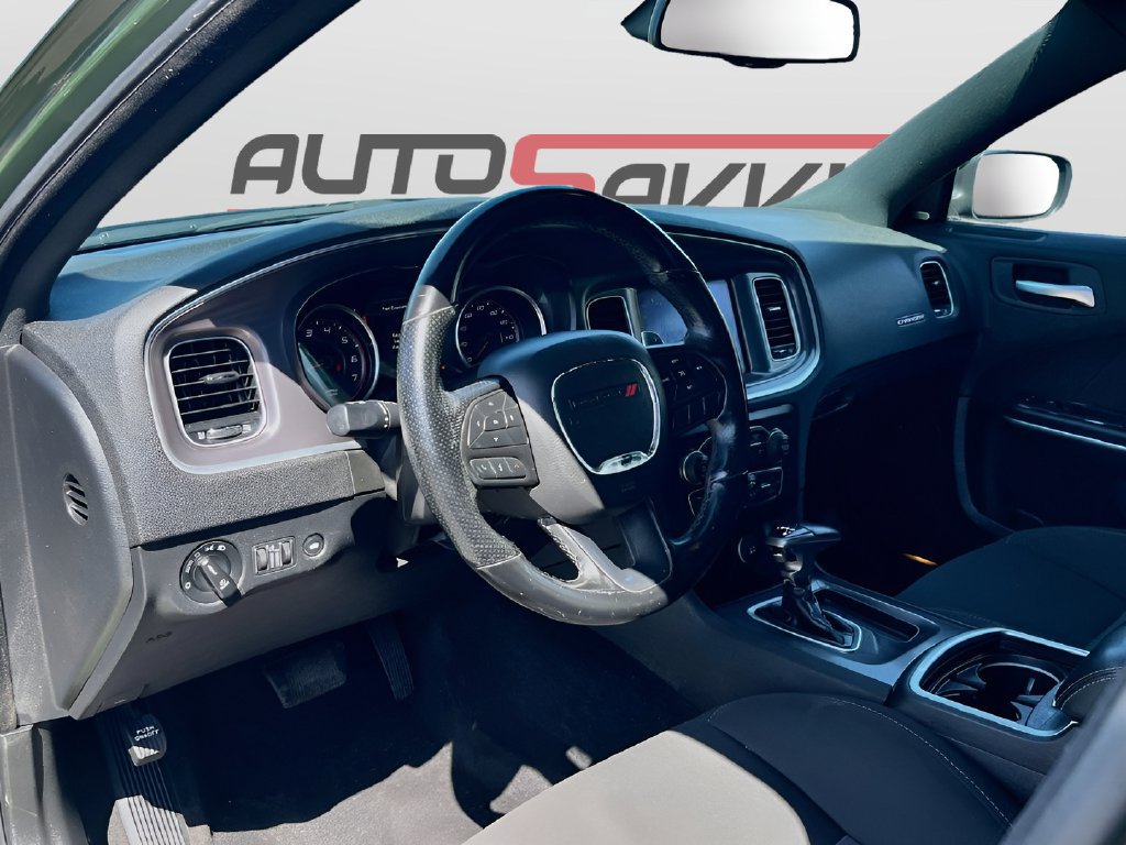 Used 2022 Dodge Charger R/T w/ Navigation & Travel Group RWD image 9