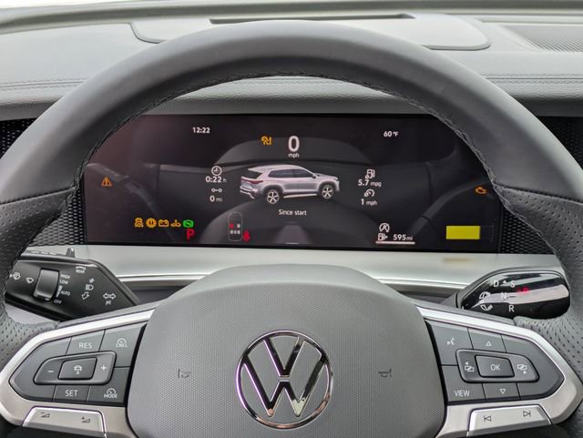 New 2026 Volkswagen Tiguan SE R-Line image 29