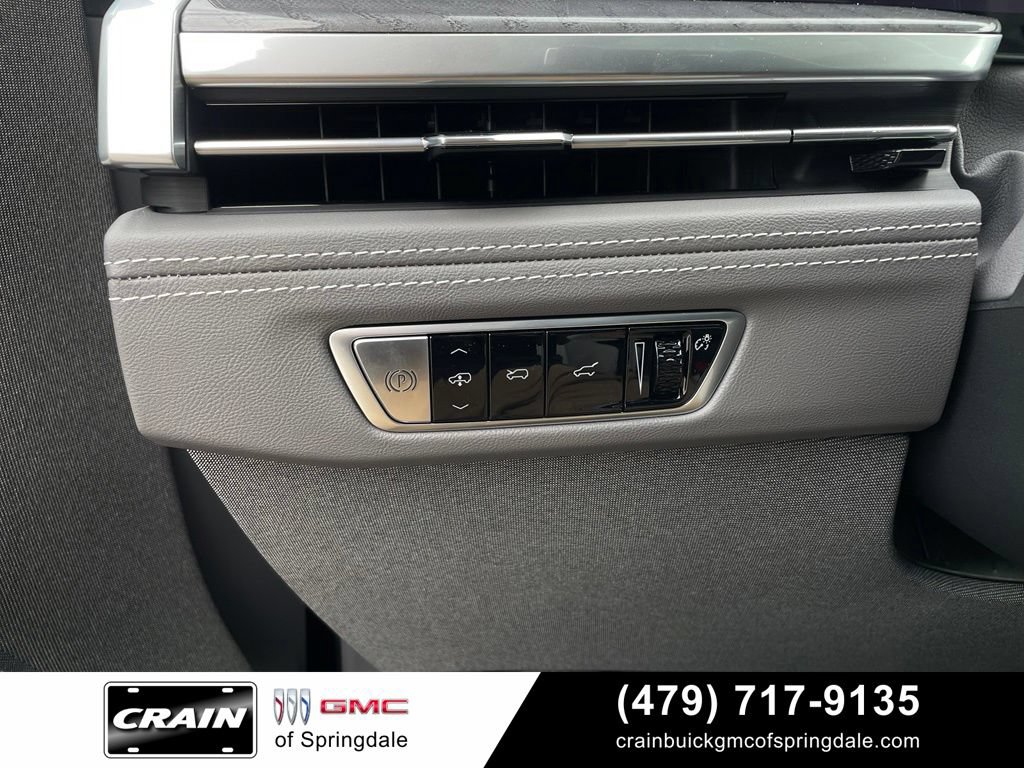 Used 2026 Cadillac Escalade IQ Sport 1 AWD/4WD image 13