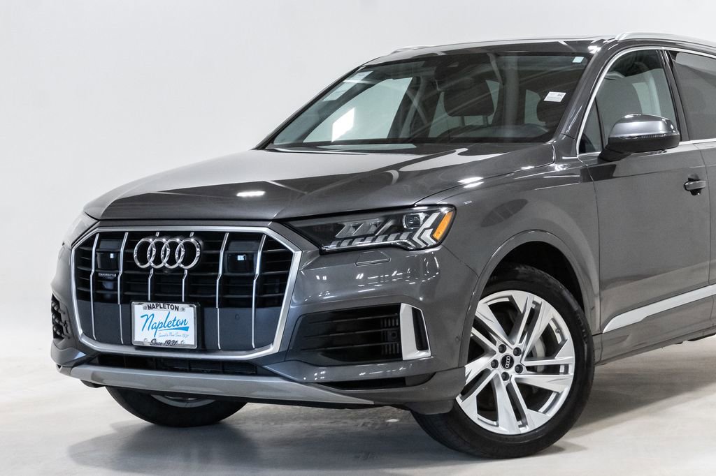 Used 2023 Audi Q7 3.0T Premium w/ Convenience Package image 2