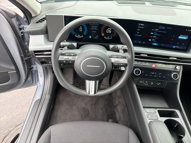 Used 2025 Hyundai Sonata SEL FWD image 15