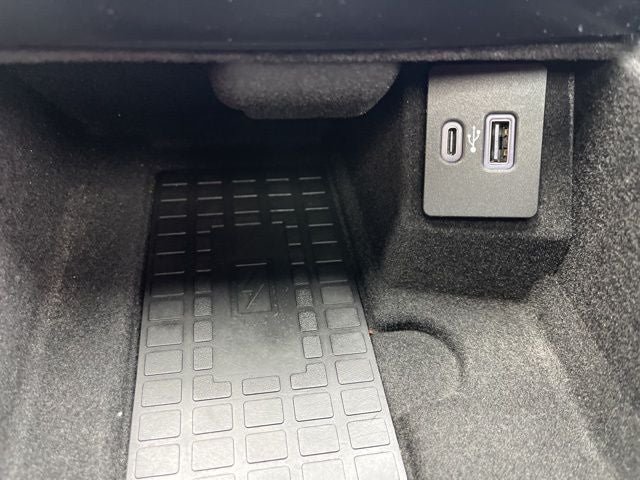 Certified 2023 Lincoln Nautilus Reserve AWD/4WD image 36