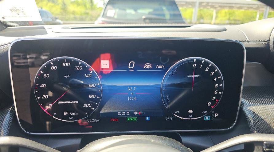 Used 2025 Mercedes-Benz GLC 63 AMG S image 3