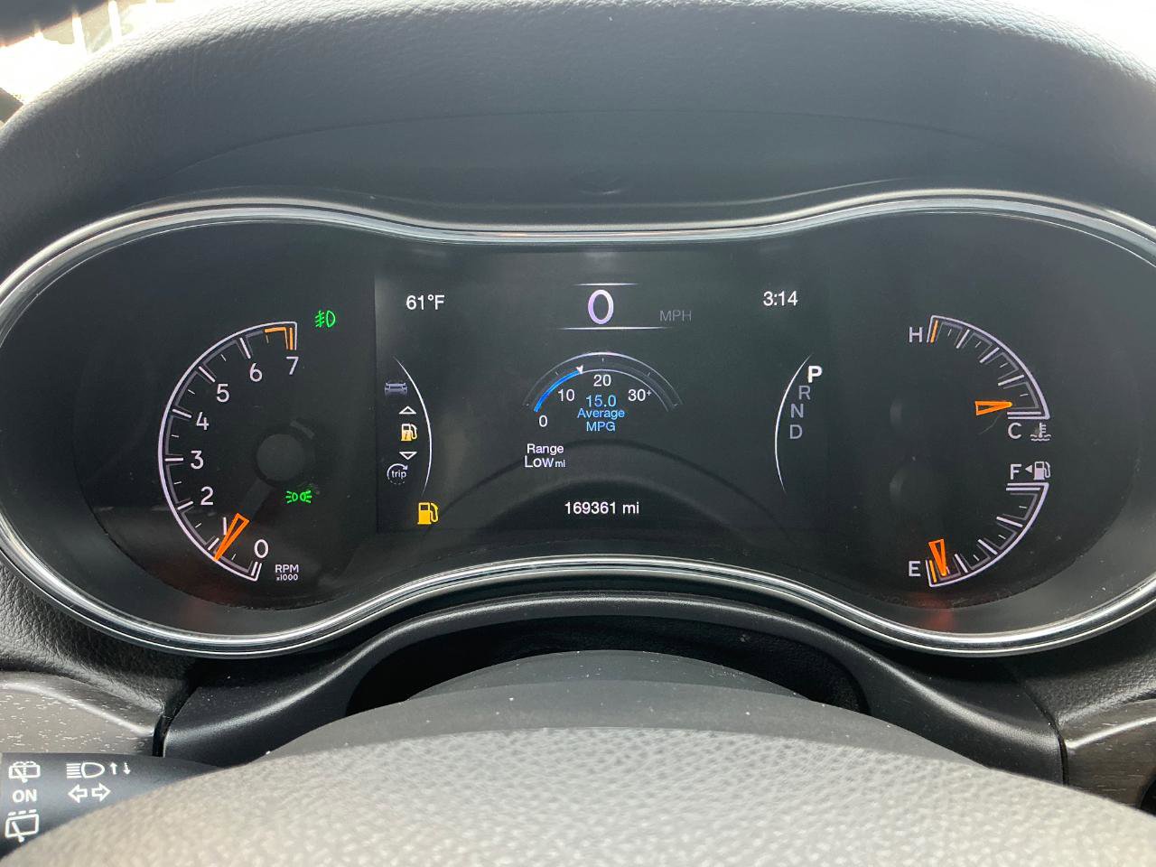 Used 2018 Jeep Grand Cherokee Altitude image 22