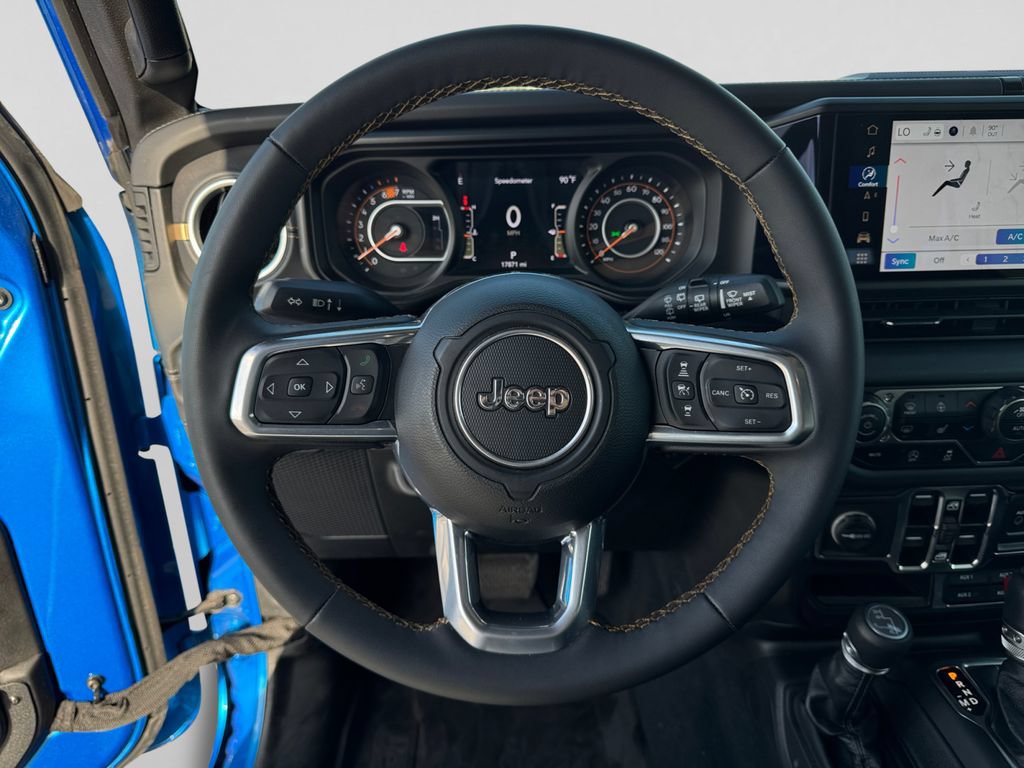 Used 2024 Jeep Wrangler Unlimited Sahara w/ Technology Group AWD/4WD image 19