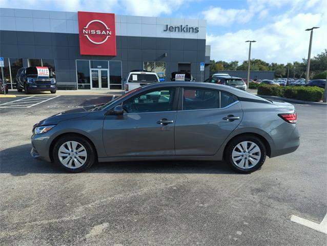 Certified 2023 Nissan Sentra S image 9