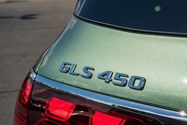 New 2026 Mercedes-Benz GLS 450 4MATIC image 9