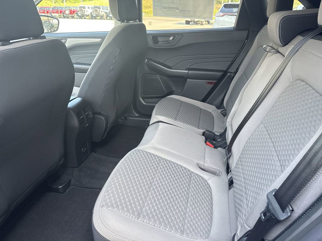 Used 2022 Ford Escape SE w/ Convenience Package image 29