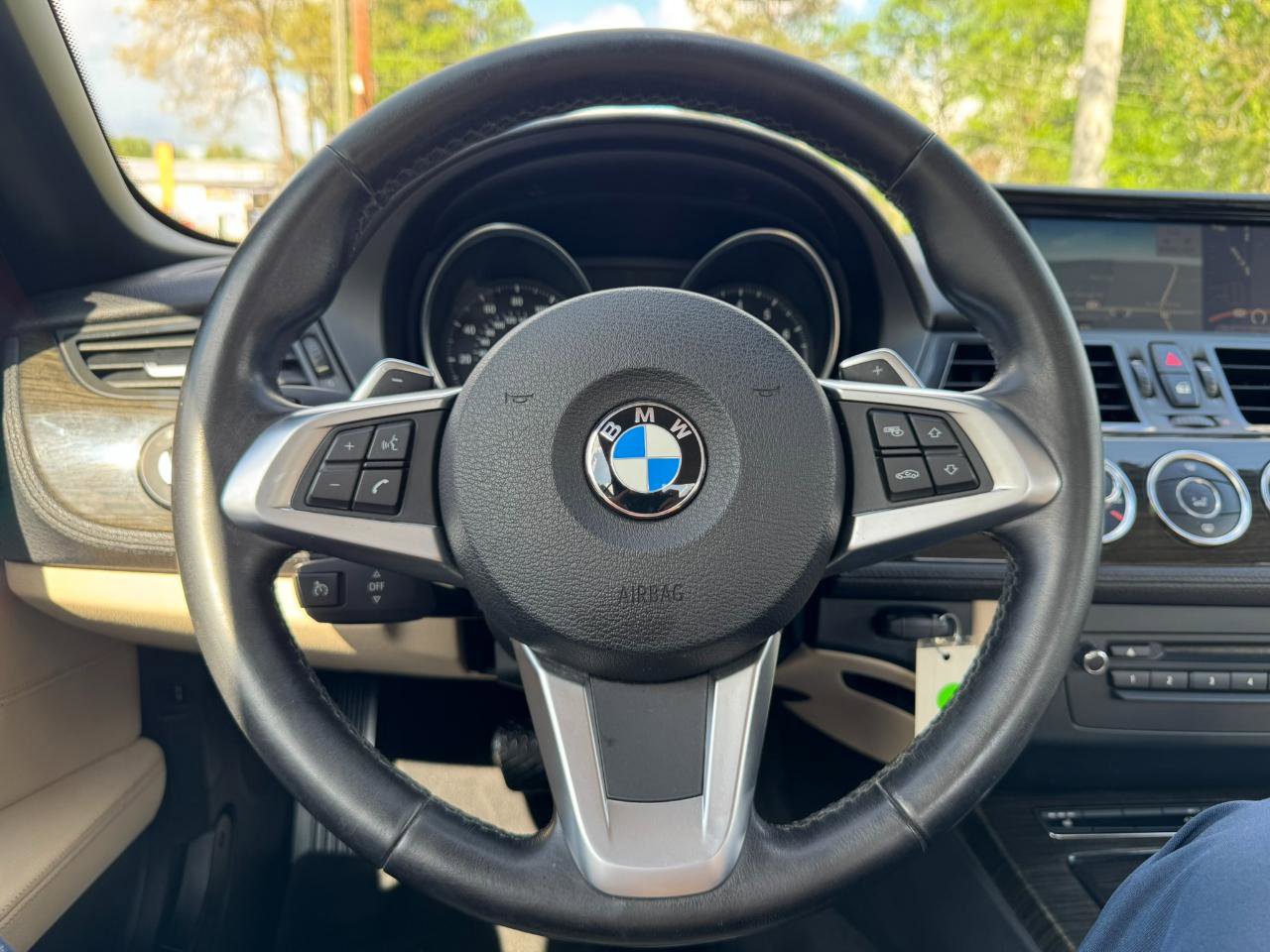 Used 2016 BMW Z4 sDrive28i RWD image 23