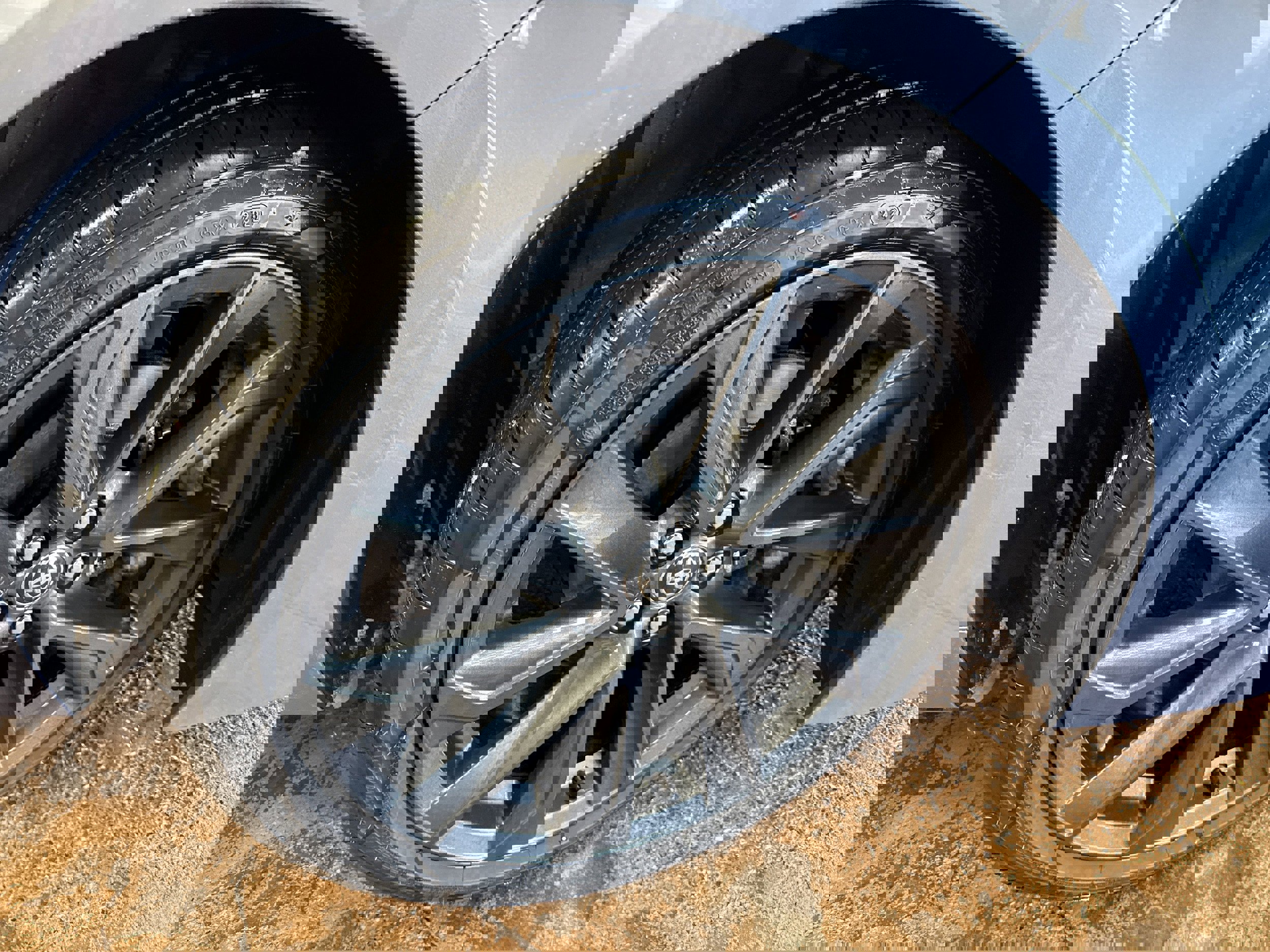 Used 2023 Toyota Corolla SE w/ Carpet Mat Package (TMS) image 11