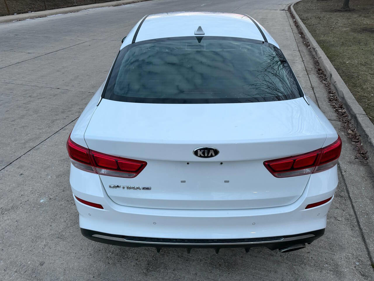 Used 2020 Kia Optima LX FWD image 5